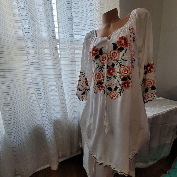 1488 CHIC CONECTION White embroidery Dress Size XL P - Picture 5 of 7